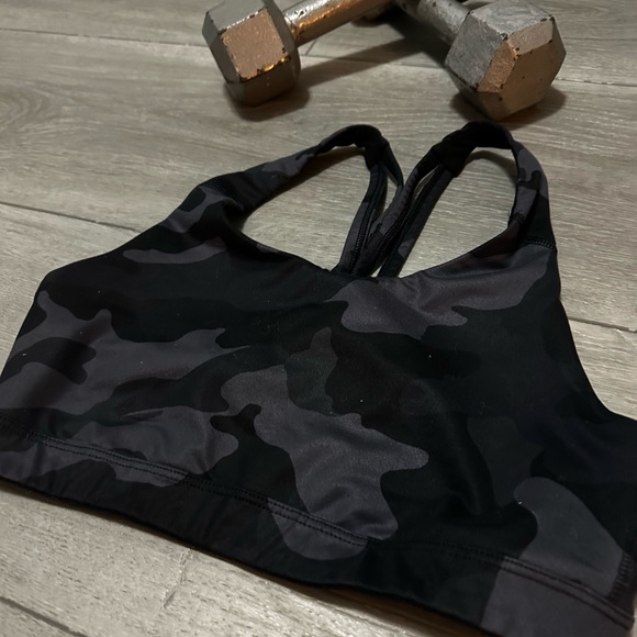 Old Navy Other - Camo old navy sports bra medium